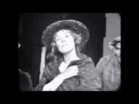 Julie Andrews performs "Wouldn't It Be Loverly" in 1961
